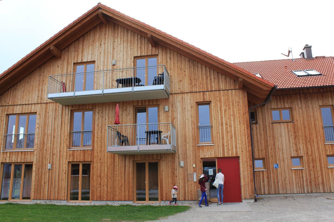 Seehotel Und Appartements Schnoeller Rieden Dış mekan fotoğraf